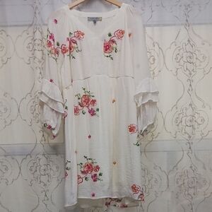 Cream Colored Embroidery Floral Knee Length Dress